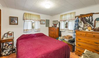 103 Alton Shores Rd, Alton, NH 03810