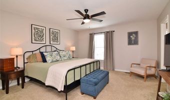 10411 Redbud Dr, Aurora, OH 44202