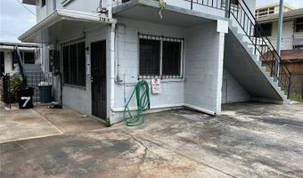 718 Hoawa St A, Honolulu, HI 96826