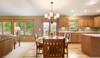 1300 26TH St SW, Austin, MN 55912