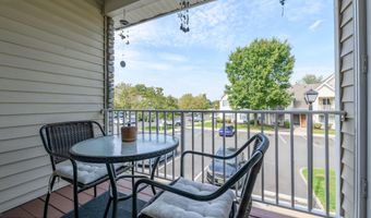 430 Wedgewood Cir, Belford, NJ 07718