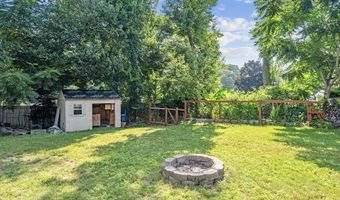 60 Packard St, Avon, MA 02322