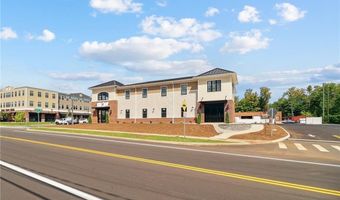 10 Steele Blvd 202, Berlin, CT 06037