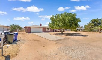16050 Pawnee Rd, Apple Valley, CA 92307