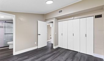 1130 CARLSON Dr, Orlando, FL 32804