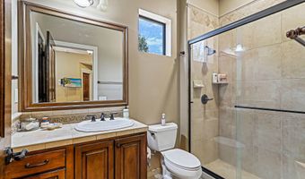 417 Willow Glen Dr, El Paso, TX 79922
