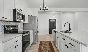 3320 Continental Ct, Altus, OK 73521