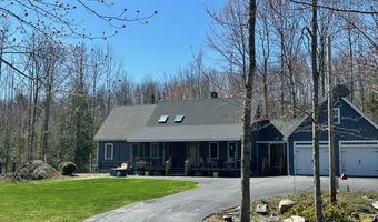21 Dream Ln, Belfast, ME 04915