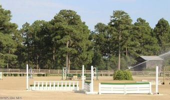 450 Addor Rd, Aberdeen, NC 28315