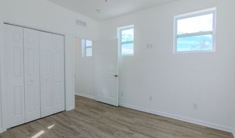 195 14th St, Apalachicola, FL 32320