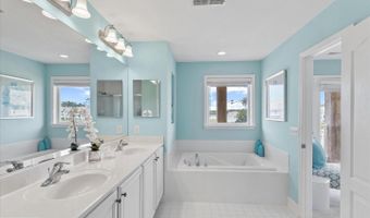 11100 CRUSADER Ln #107, Berlin, MD 21811