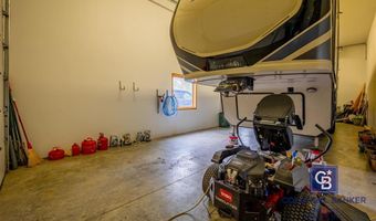 33 Road 3DX, Cody, WY 82414