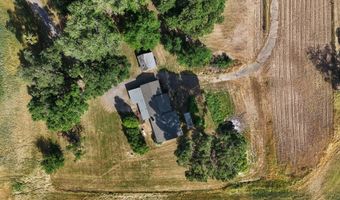 21077 Dodson Ln, Anderson, CA 96007