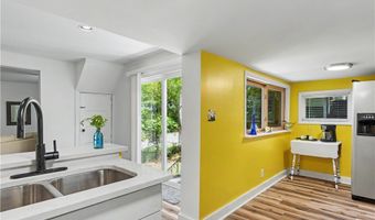 260 E Pace Ave, Akron, OH 44319