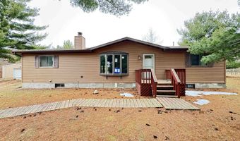 922 Elk Ave, Adams, WI 53910