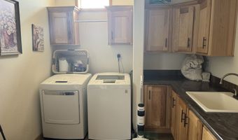 307 Howie Rd, Big Timber, MT 59011