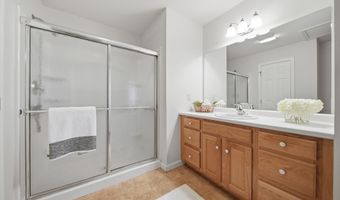 4 Bow Center Rd B4, Bow, NH 03304