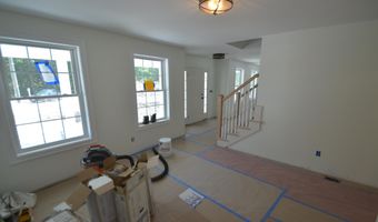 40 Tirrell Hill Rd, Bedford, NH 03110