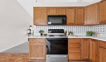 56 Ashton Dr, Ashville, OH 43103