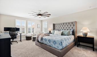 5829 SILVER SUN Dr, Apollo Beach, FL 33572