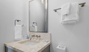 37 Sugar Loaf Aly, Alys Beach, FL 32461