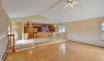 73 South St, Burlington, VT 05401
