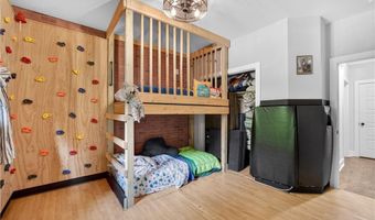 1569 CLUB CREEK Dr, Auburn, AL 36862