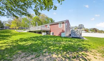 13 Mulcahy Ln, Billerica, MA 01821