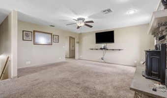 19360 Lawrence 2227, Aurora, MO 65605