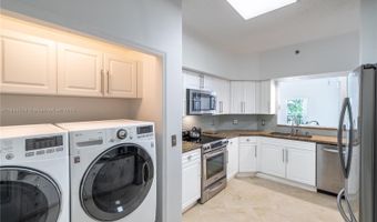 3255 NE 184th St 12416, Aventura, FL 33160
