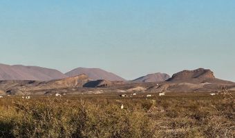 600 Starhaven Ln, Alpine, TX 79830
