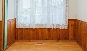 1612 22nd St, Anacortes, WA 98221