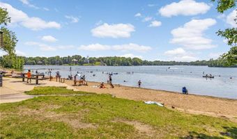 846 Jonathan Dr, Apple Valley, MN 55124
