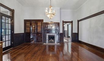 108 King St, Adairsville, GA 30103