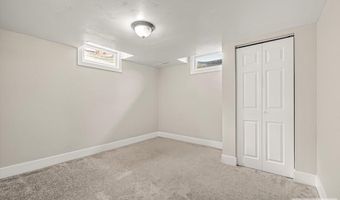 2285 Curlew Dr, Ammon, ID 83406