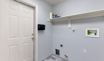 6847 Calle Cielo Ave SW, Albuquerque, NM 87121