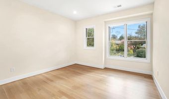 6107 DUNLEER Ct, Bethesda, MD 20817