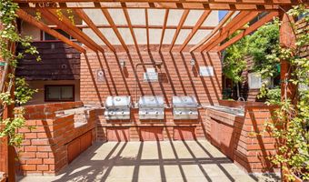 5414 Newcastle Ave 66, Encino, CA 91316