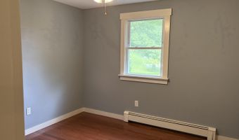 2 Sunrise Cir, Augusta, ME 04330