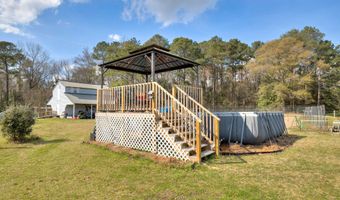 1404 Dog Island Rd, Bishopville, SC 29010