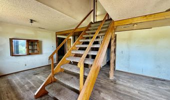 21611 Farm Road 2090, Aurora, MO 65605