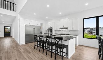 16857 Guarani St NW, Andover, MN 55304