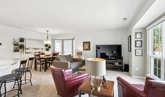 316 Clayton Crossing Pl B, Ballwin, MO 63011
