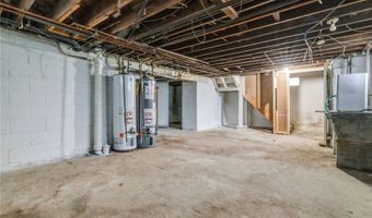 491-493 Delmar Ave, Akron, OH 44310
