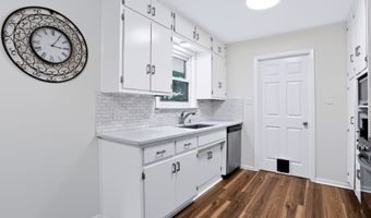 7114 Chandler Dr, Indianapolis, IN 46217
