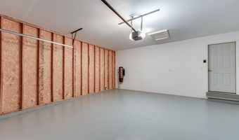 925 Meramec Grove Dr, Ballwin, MO 63021