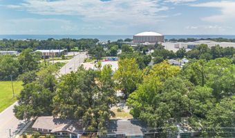 2305 Arbor Dr, Biloxi, MS 39531