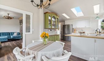 17114 Goodson Rd, Caldwell, ID 83607