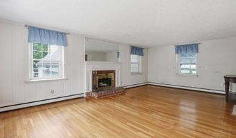 7 Page Rd, Bedford, MA 01730
