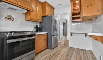 9388 Dorrington Pl, Arleta, CA 91331